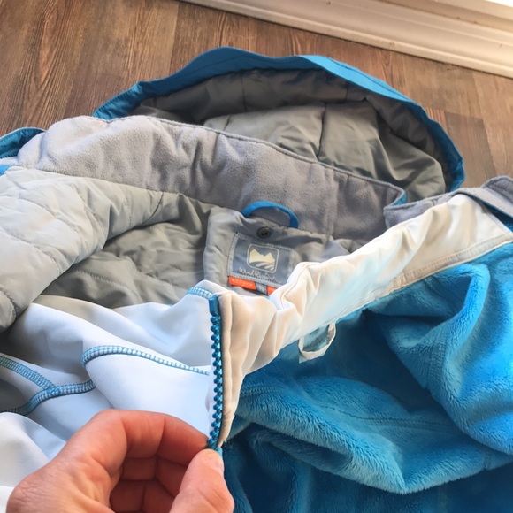 Wind river ski jacket times two - Picture 8 of 10